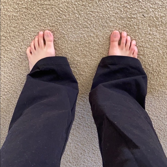 Lululemon yoga pants - Picture 6 of 6